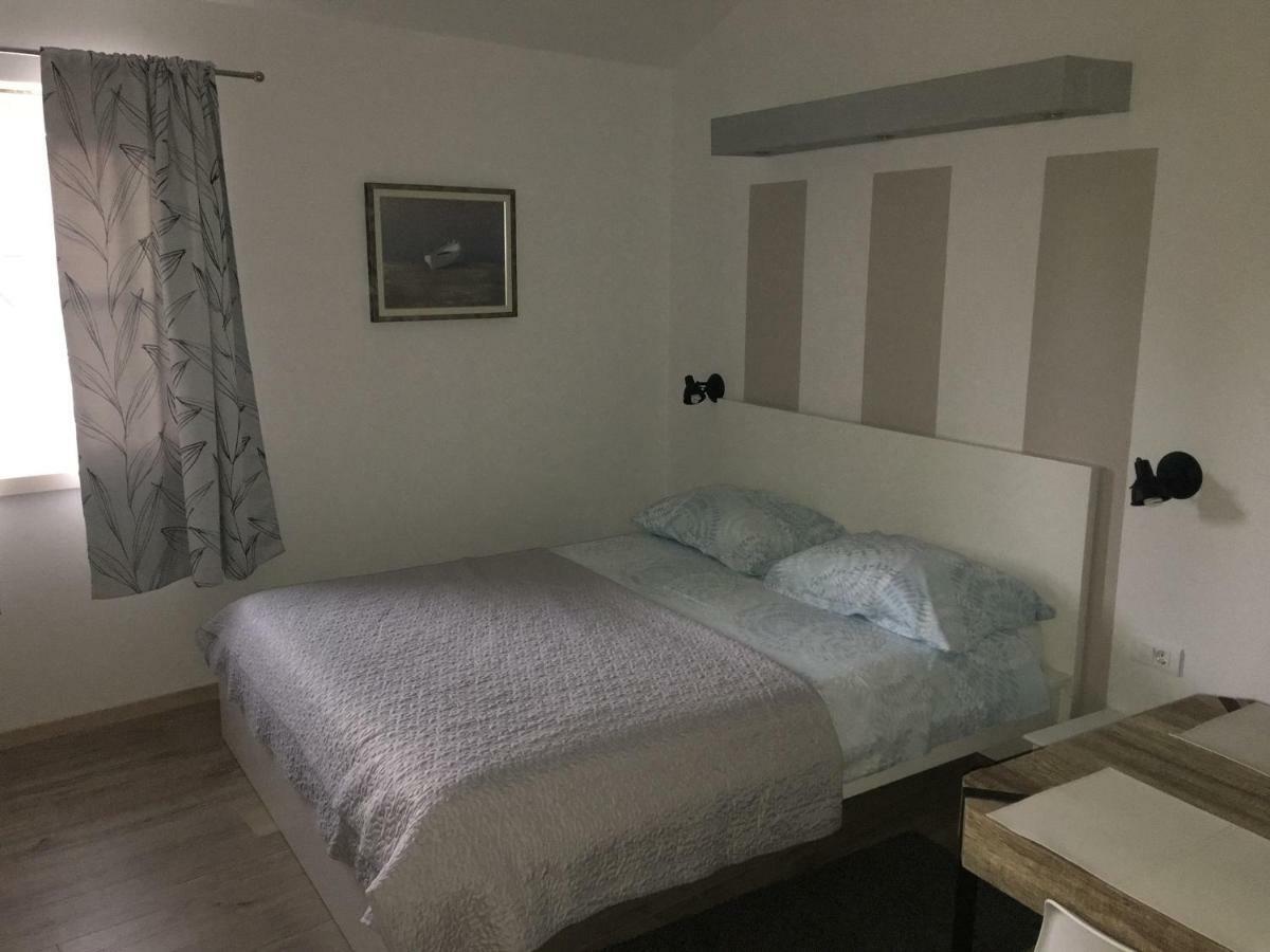 Studio apartman Dado Apartment Bale Bagian luar foto